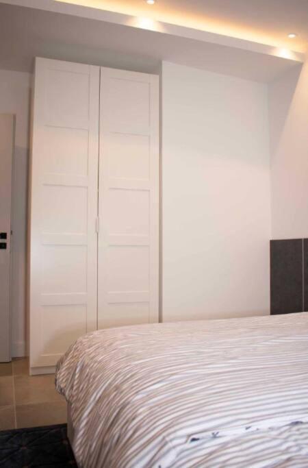 Luxury Cozy 2 Bdr Downtown Apt.7 บูดาเปสต์ ภายนอก รูปภาพ