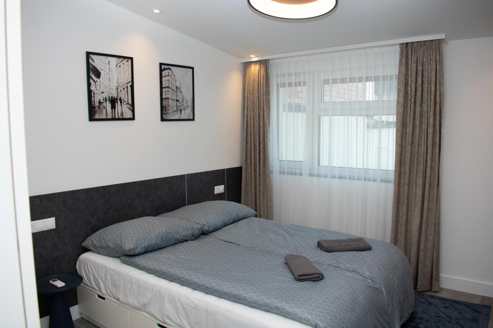 Luxury Cozy 2 Bdr Downtown Apt.7 บูดาเปสต์ ภายนอก รูปภาพ